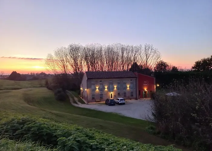 Corte Country house *